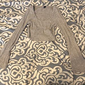 Shein EZwear Scoop Neck Bell Sleeve Crop Tee